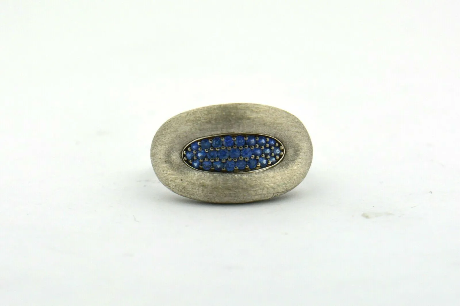 18KW Gold Nanis .31cttw Ceylon Blue Sapphire Ring 8 grams .31cttw Size 7.5
