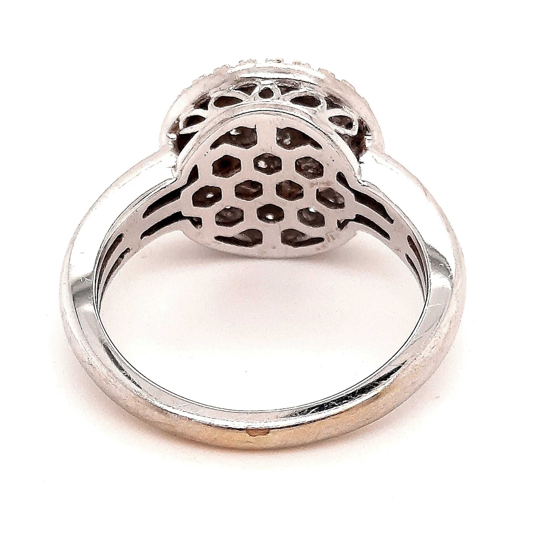 9ct White Gold 53 Stone Diamond Ring