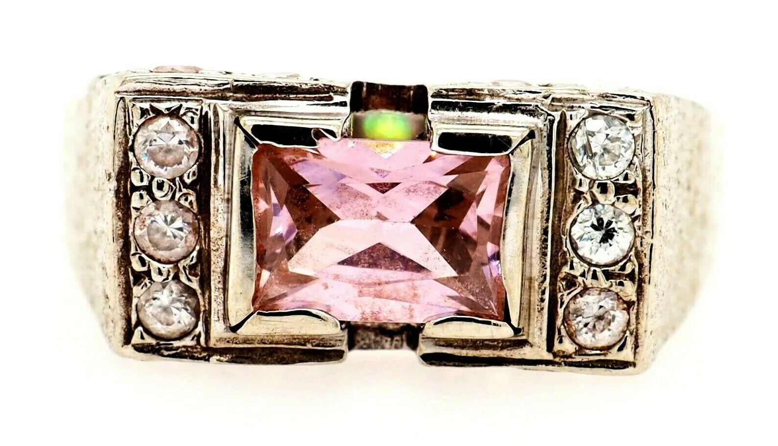 9ct White Gold Pink & White Cubic Zirconia Ring