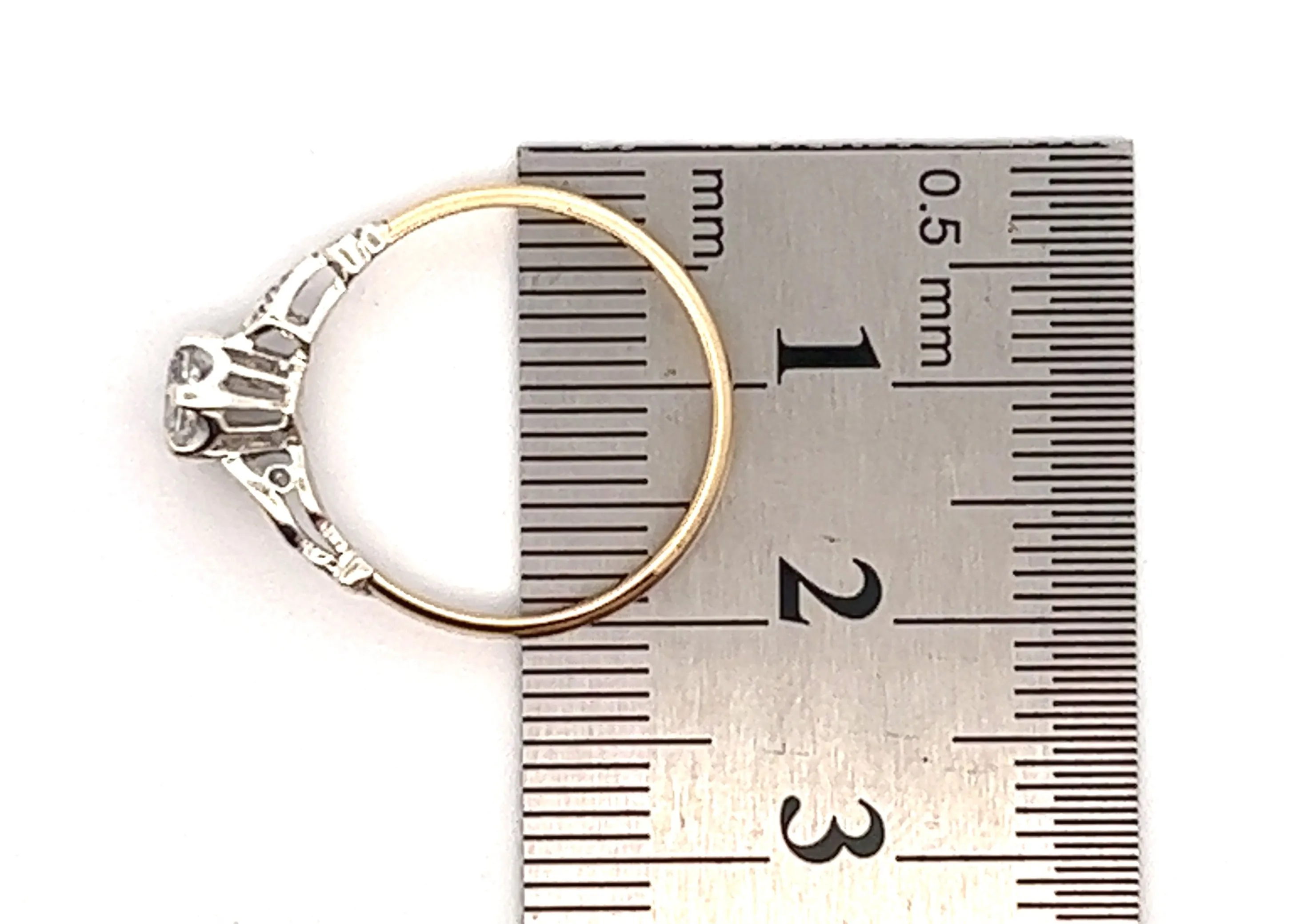 9ct Yellow & White Gold Spinel Ring