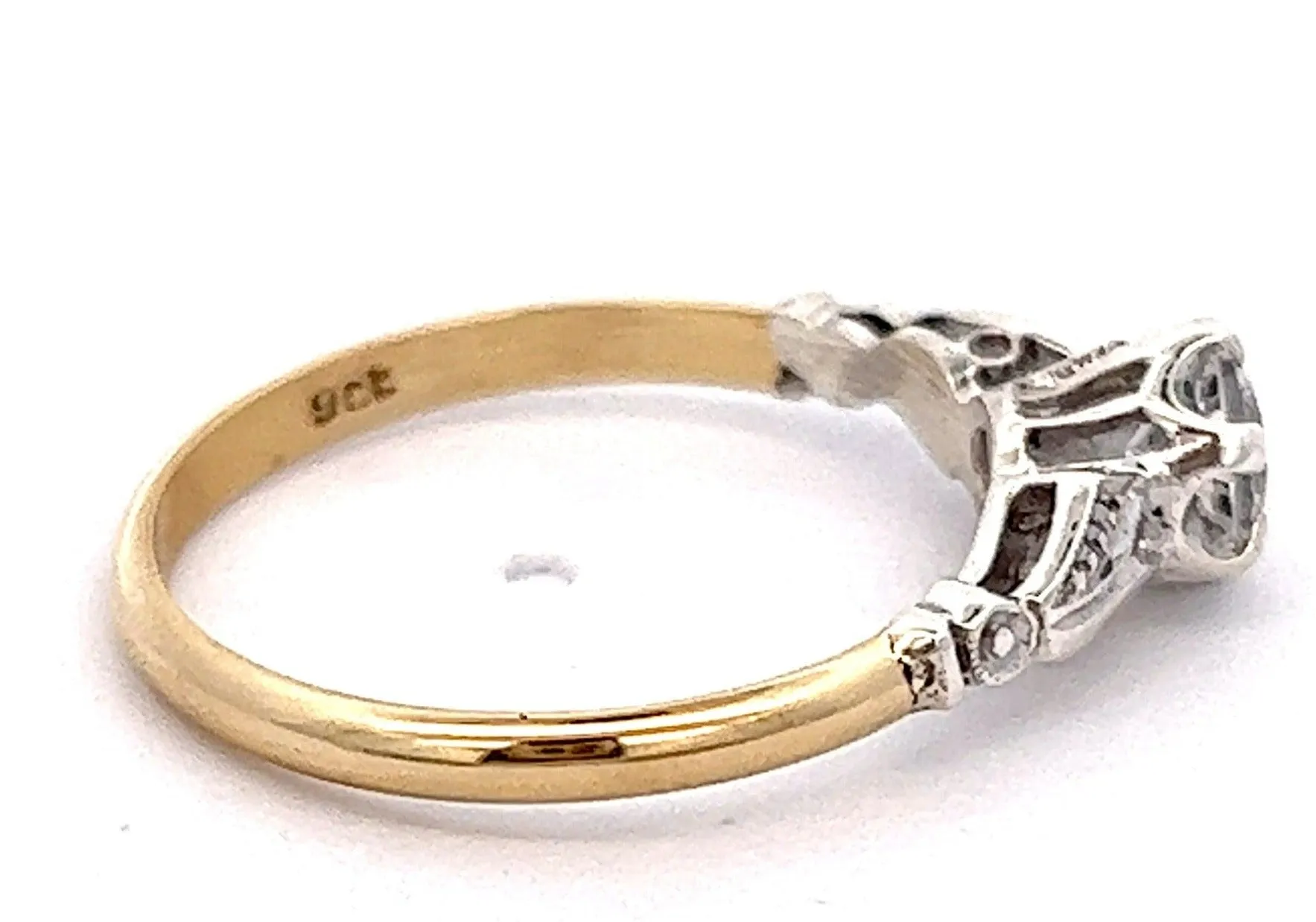 9ct Yellow & White Gold Spinel Ring
