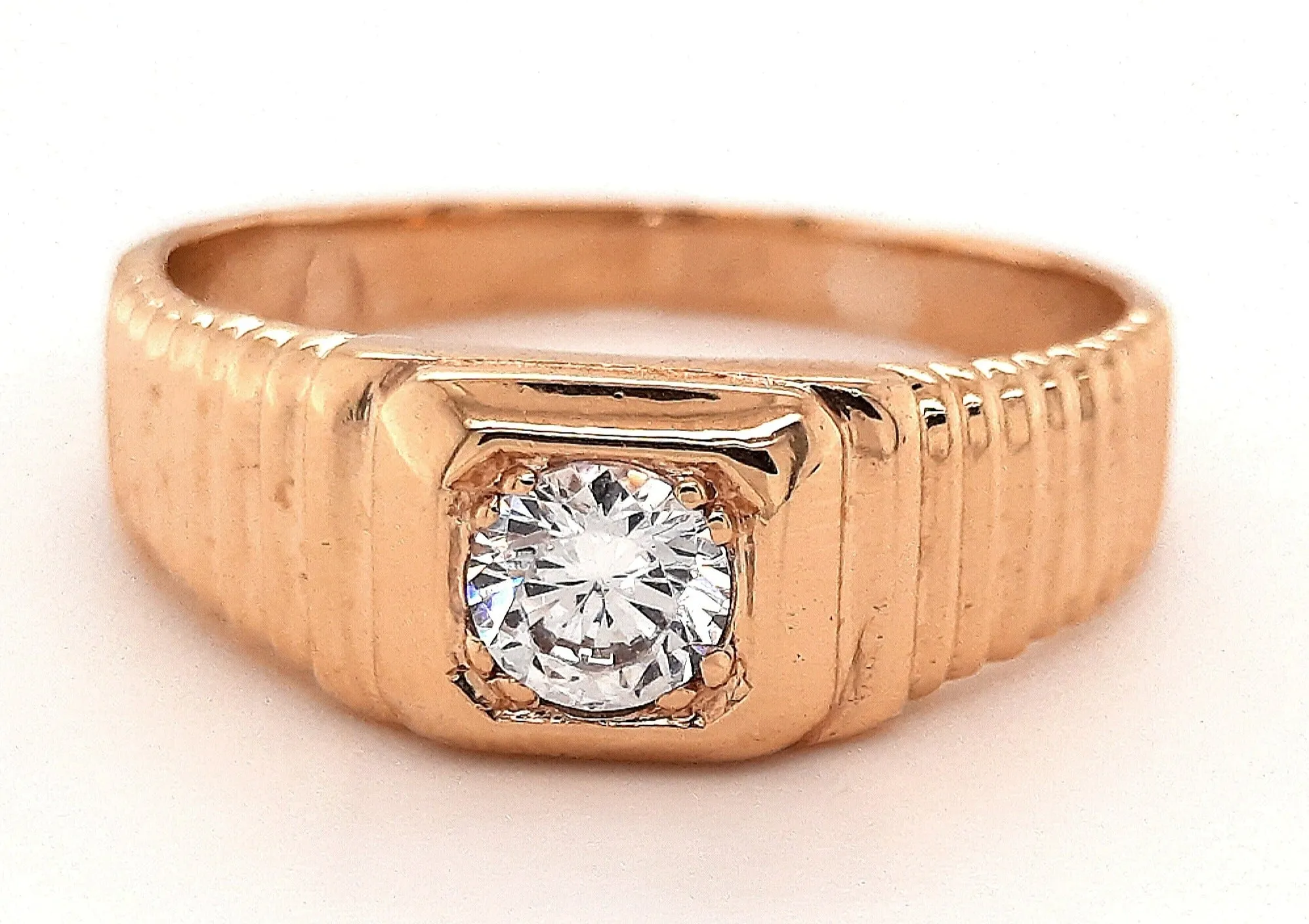 9ct Yellow Gold & Cubic Zirconia CZ Ring with Patterned Shoulders