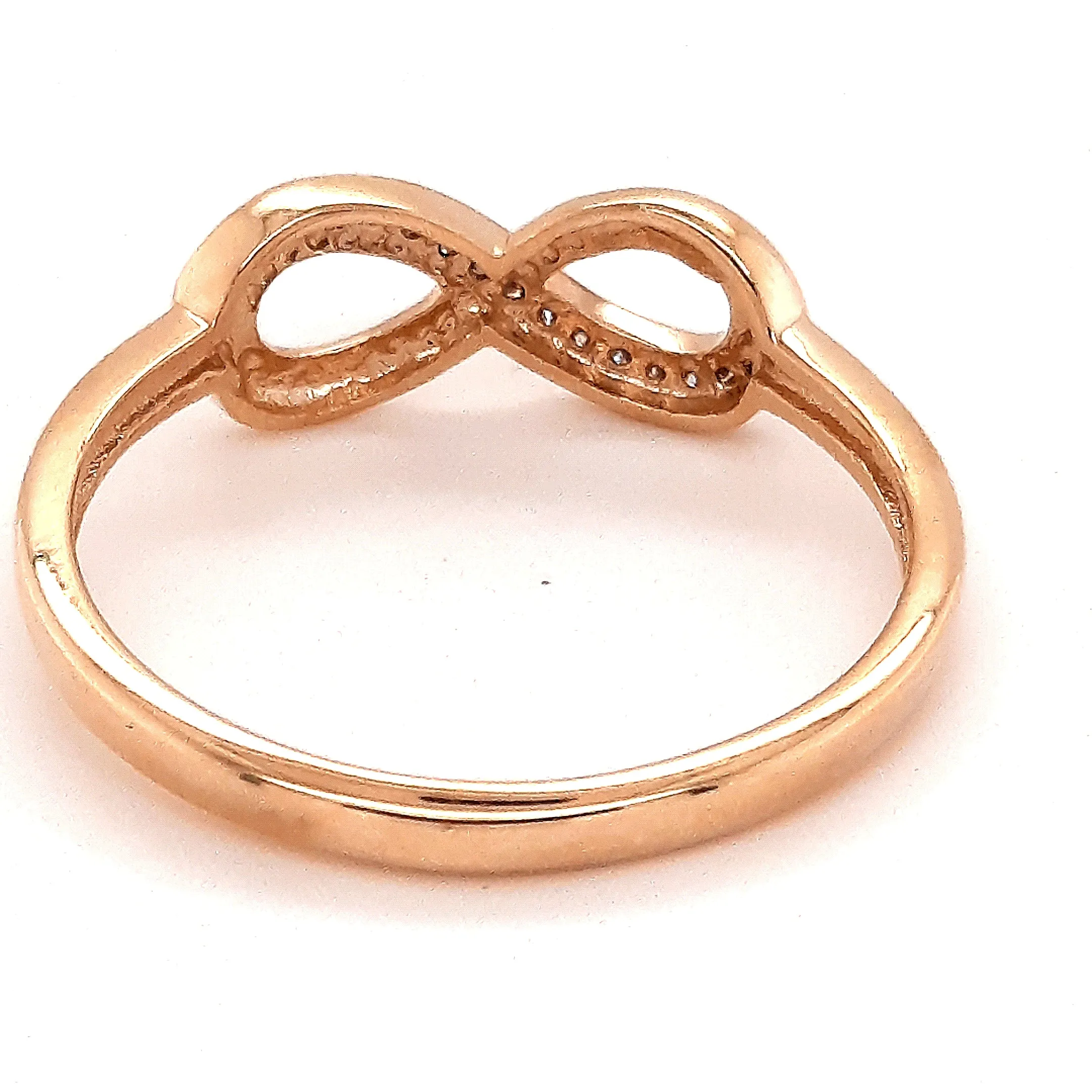 9ct Yellow Gold Diamond Infinity Ring