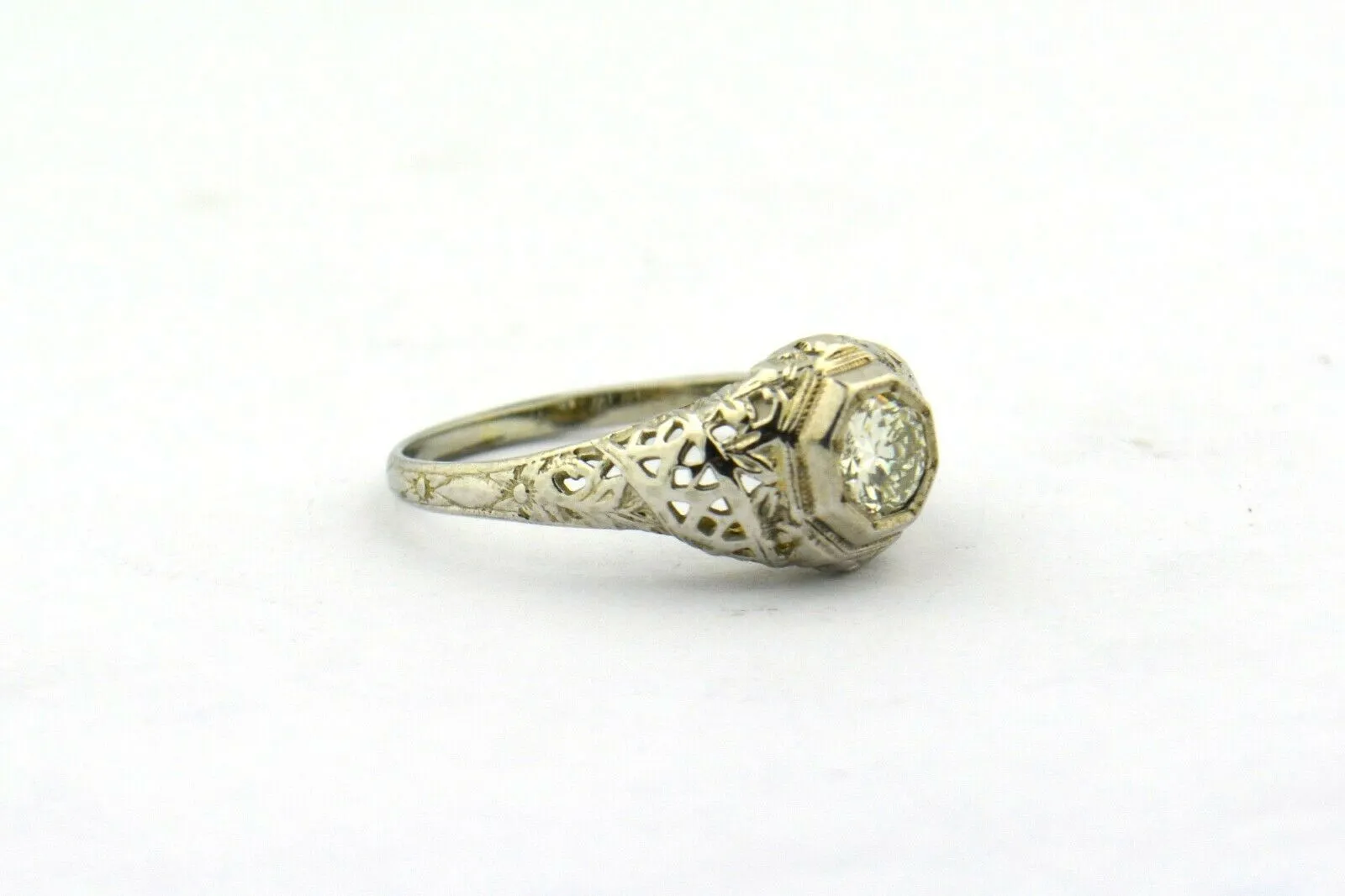 Antique Edwardian Era Old European Cut Diamond 14KW Gold Filigree Ring .33ct