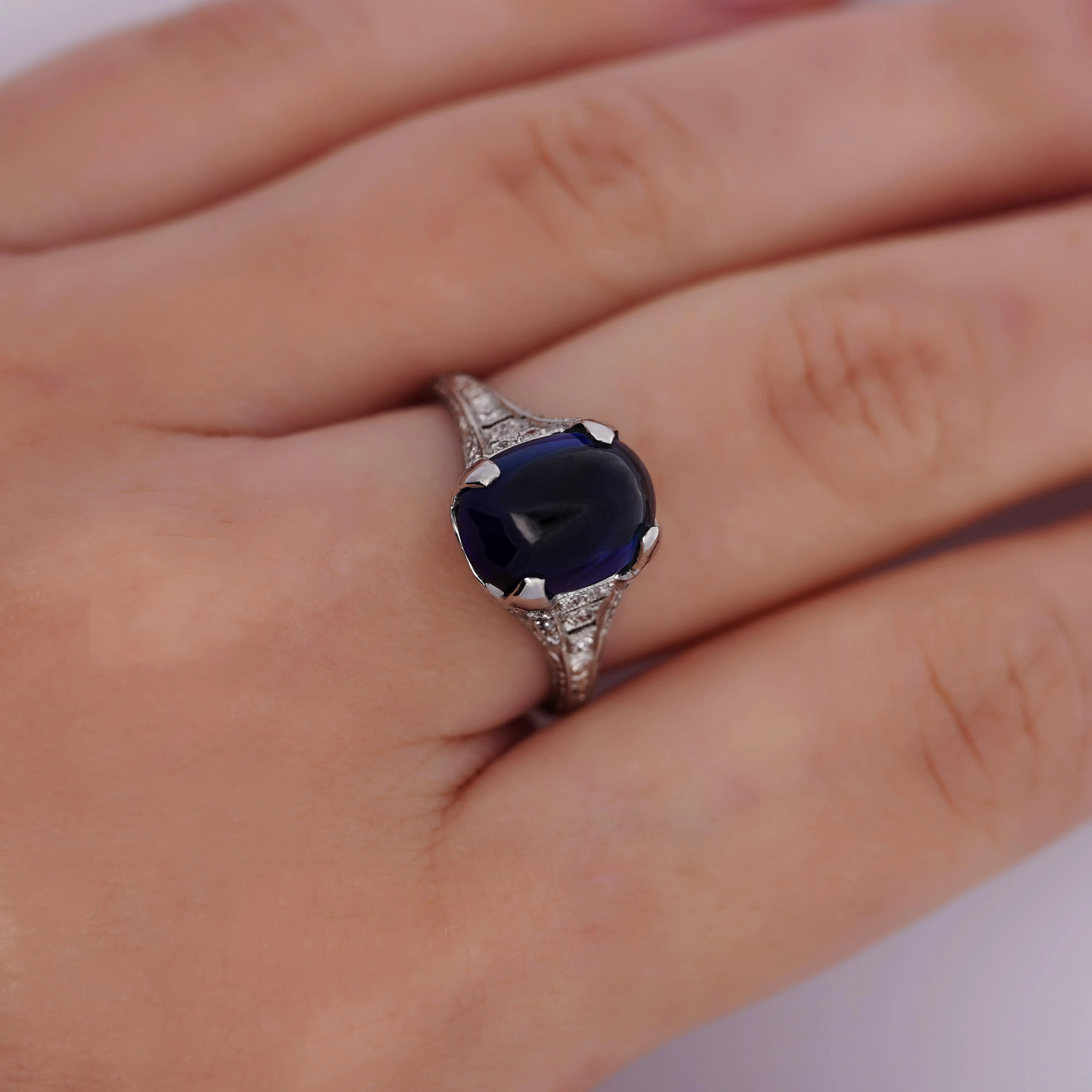 Antique Platinum 5.50 Carat Cabochon-Cut Ceylon Sapphire & Diamond Ring