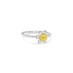 Banyan Dainty Mixed Metal Daffodil Ring