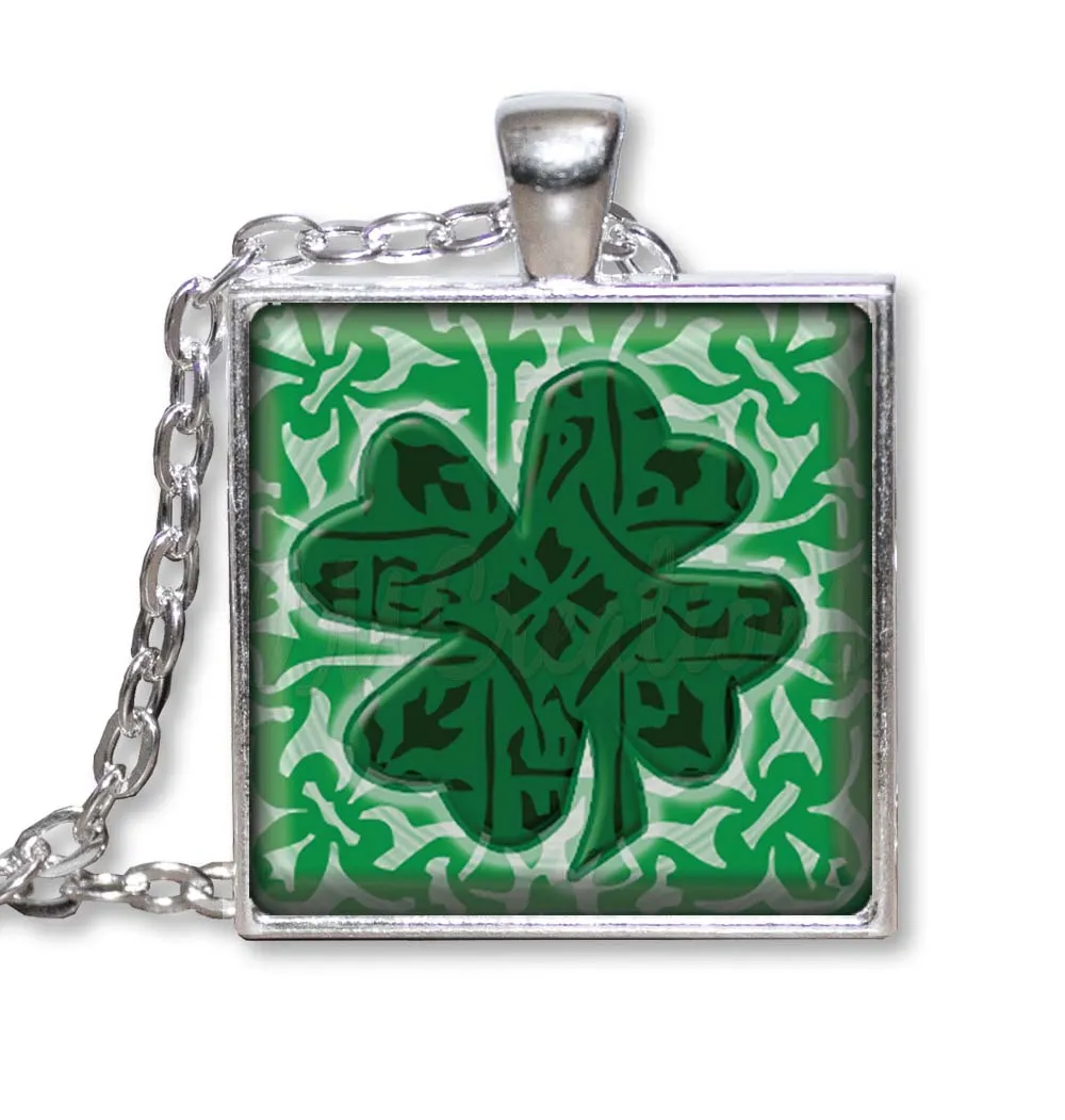Celtic Style Shamrock