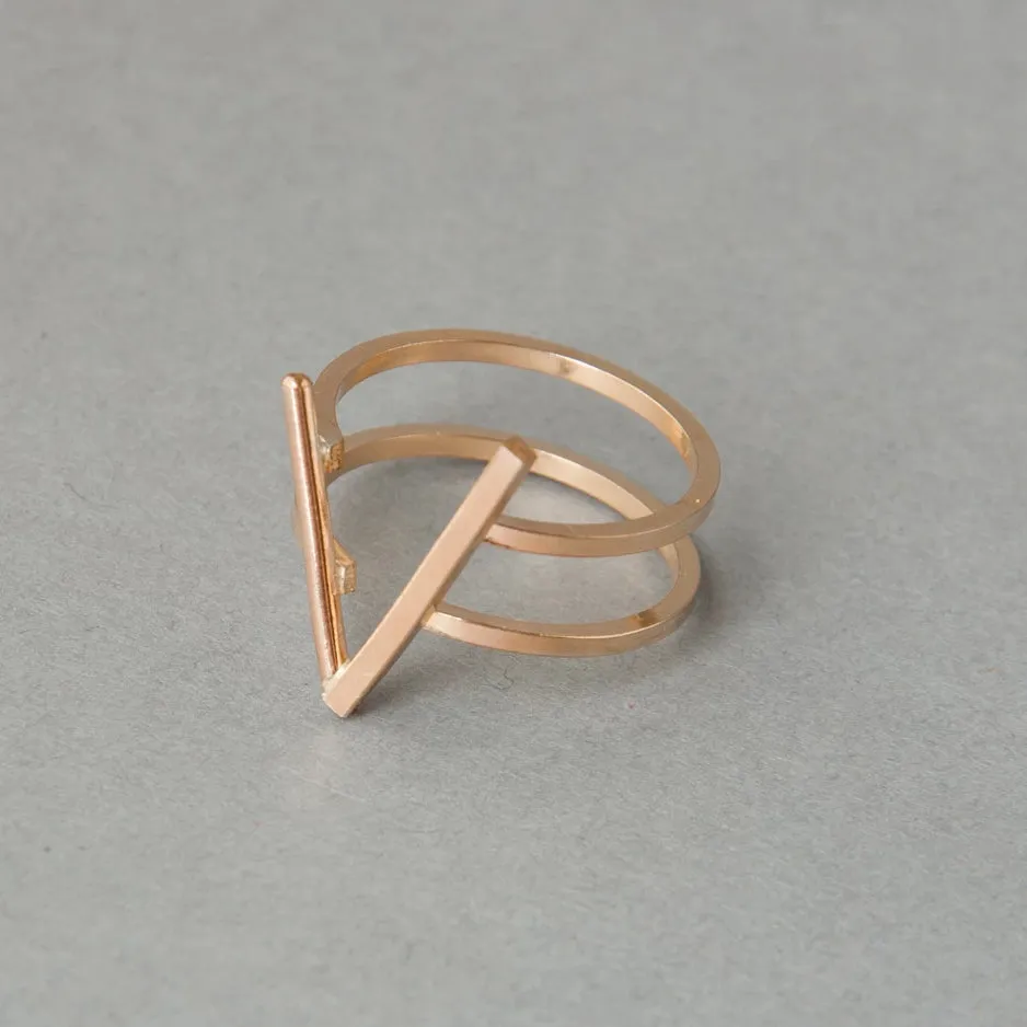 CLOCKWORK RING