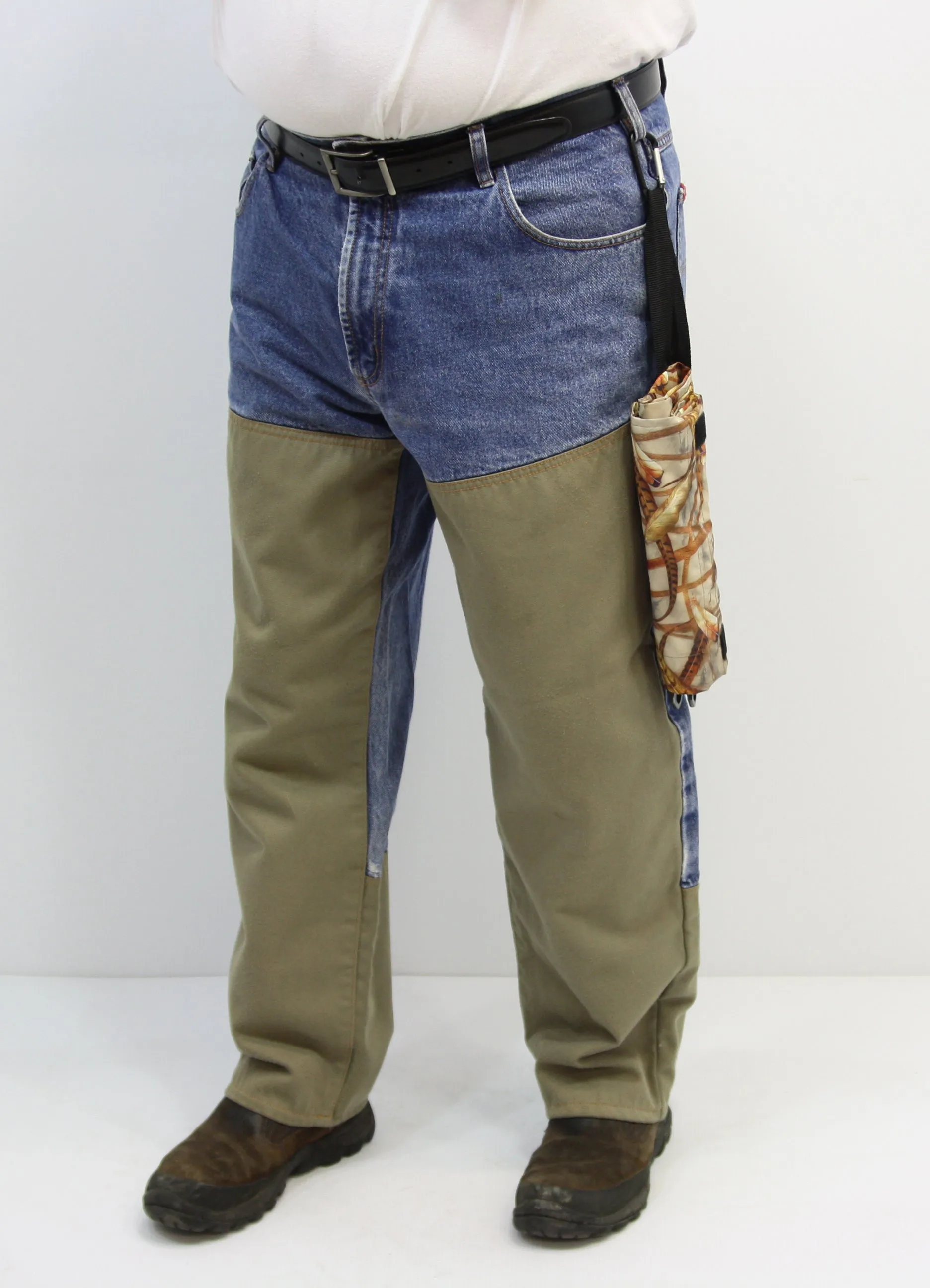 DU-HA 90500 Dri-Hide™ Shotgun Protector; Flushing Pheasants; Incl. Adjustable Sling; Tan;