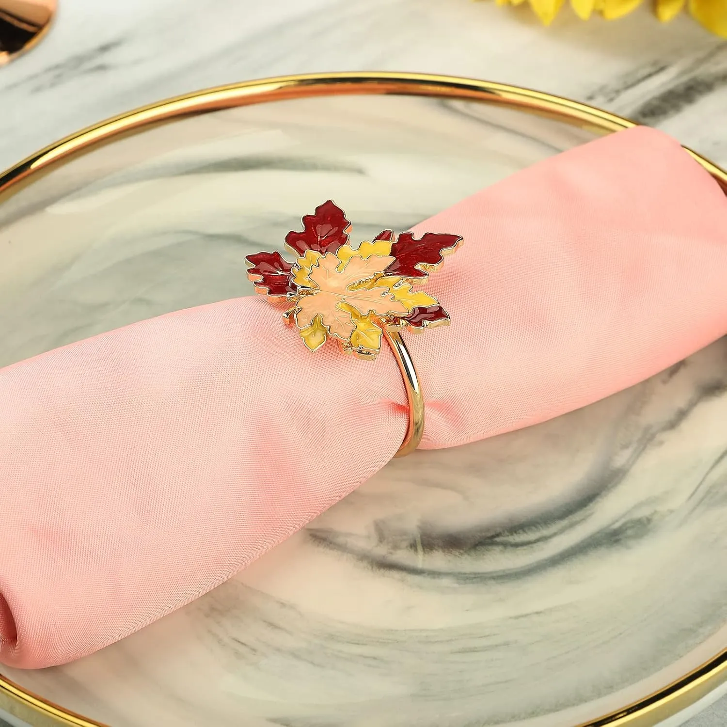 Fall Maple Leaf Napkin Ring Holder – Metal Serviette Buckle for Thanksgiving & Autumn Decor