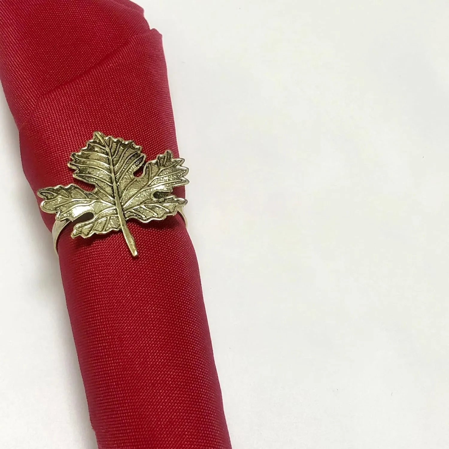 Fall Maple Leaf Napkin Ring Holder – Metal Serviette Buckle for Thanksgiving & Autumn Decor