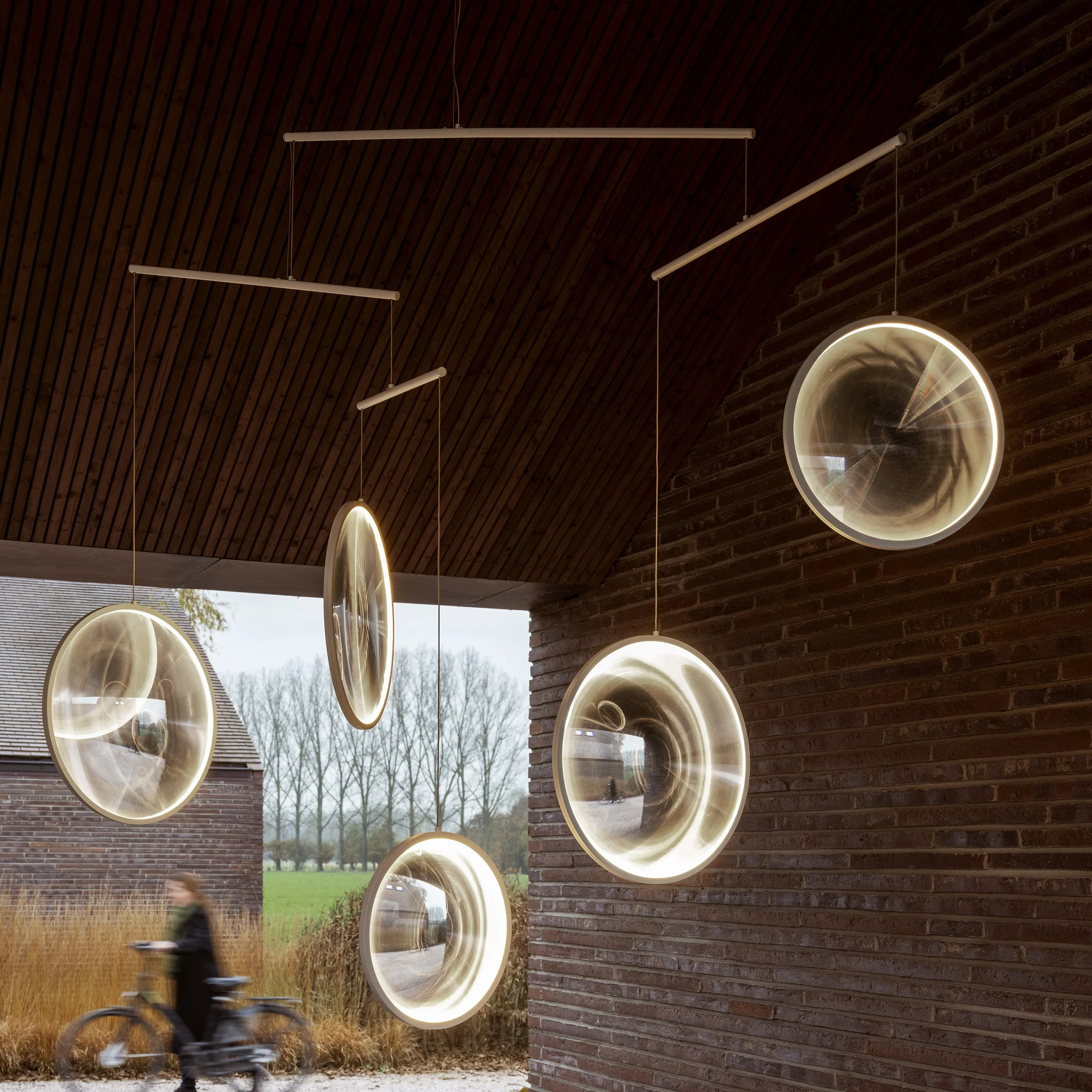 Focus Pendant Light