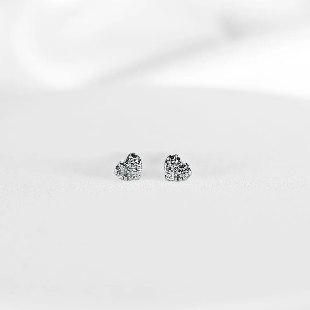 #LVNA2024 | Dainty Heart Diamond Earrings 14kt