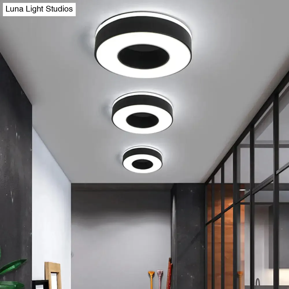 Nordic Style LED Flush Mount Ceiling Light with Acrylic Diffuser for Small Corridors