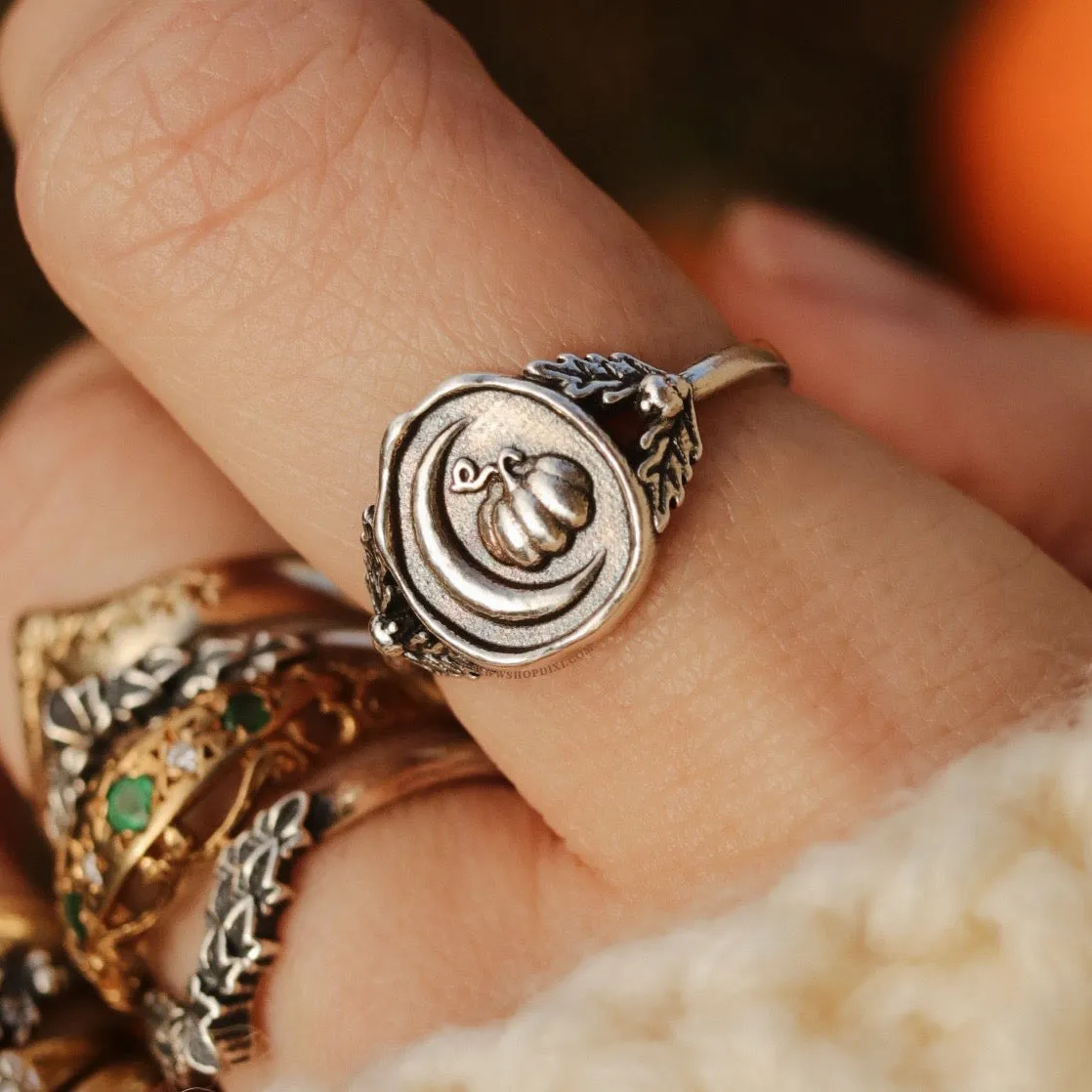 Pumpkin Crescent Cradle Wax Seal Ring
