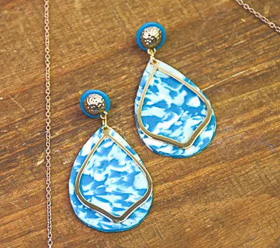 Sculpey Premo™ Terrazzo Marbled Teardrop Earrings