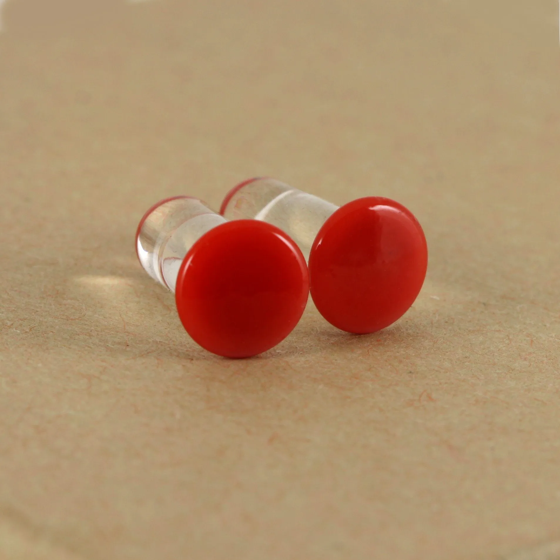 Single Flare Glass Plugs - Cherry | 1 Piece *Discontinued*
