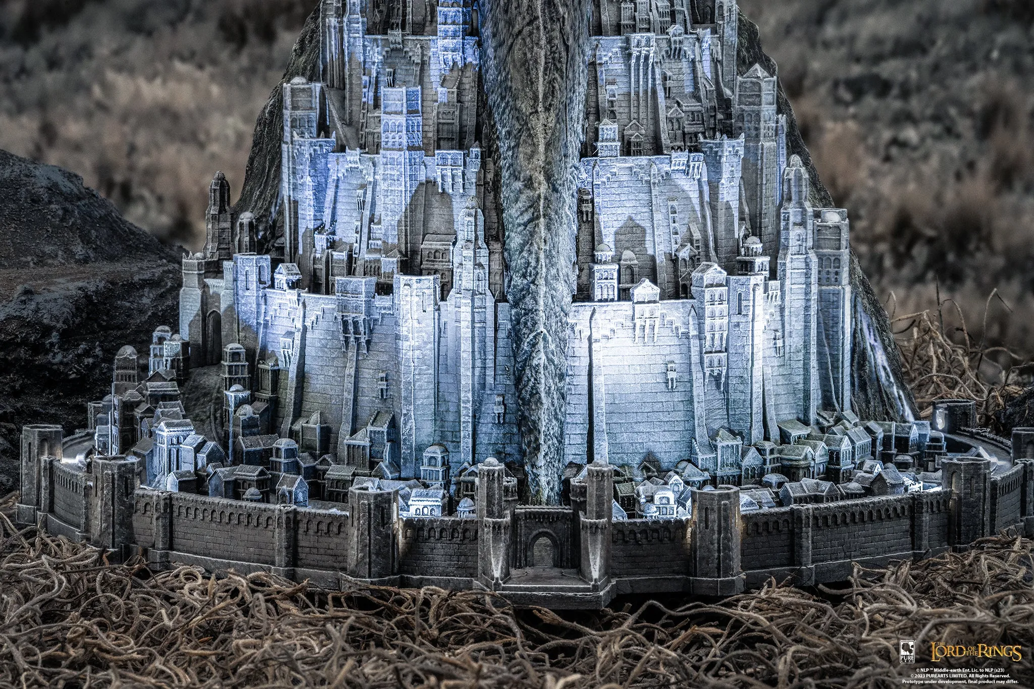 The Lord of the Rings Crown of Gondor 1/1 Scale Replica Exclusive Edition