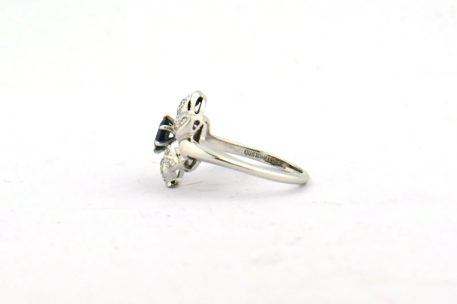 Vintage White Gold Blue Sapphire and Diamond Flower Ring 5 grams