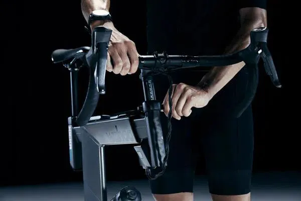 Wahoo  Kickr Bike V2 Indoortrainer
